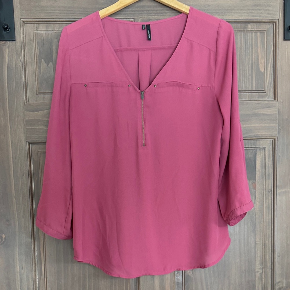 Zip-Front V-Neck Blouse L